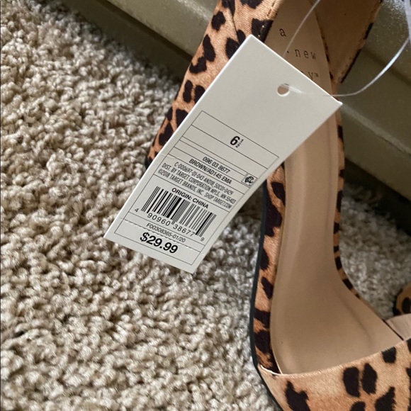 Cheetah 3 inch heels - Picture 2 of 4